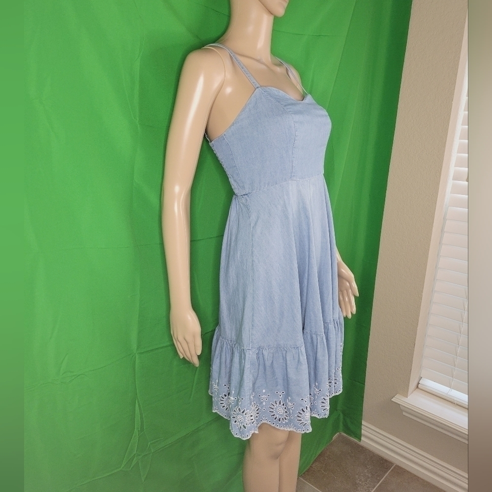 Old Navy Light blue Floral Eyelet Embroidered Trim Stretch Fit and Flare Dress - Picture 5 of 14